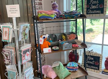 south-carolina/midlands/shop/between-chaos-gifts