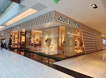 texas/sugar-land/shop/the-galleria