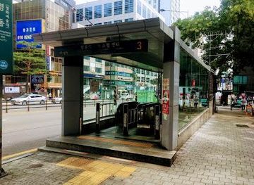 south-korea/gyeonggi-province/shop/myeongdong