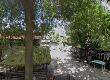 philippines/taal-volcano/shop/gloria-medina-s-store