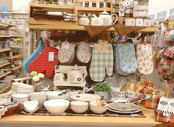 japan/tsushima/shop/100-enshoppu-tokutokuya-tsushimaten