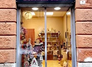 italy/genoa/foce/shop/kado