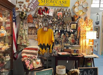 connecticut/greater-hartford/shop/west-hartford-marketplace