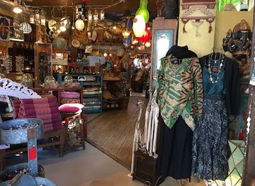 wisconsin/madison/shop/art-gecko-on-monroe