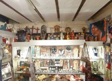 france/camargue/shop/blad-de-lune