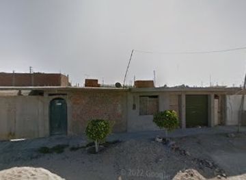 peru/paracas-national-reserve/shop/luis-miguel-store