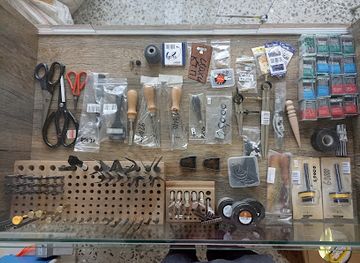 mongolia/dzungarian-basin/shop/esunzuil-delguur-barilga-mega-store