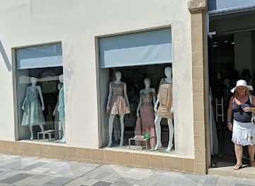 cyprus/paphos/shop/finetza-boutique