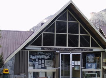 new-zealand/mount-cook-national-park/shop/aoraki-mount-cook-national-park-visitor-centre