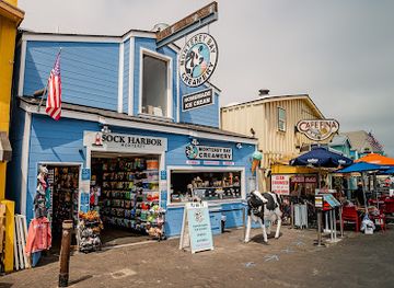 california/monterey/old-fisherman-s-wharf/shop/sock-harbor