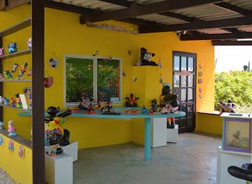 curacao/groot-santa-martha/shop/serena-s-art-factory