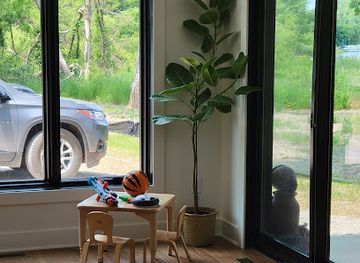 indiana/pokagon-state-park/shop/roots-and-rocks-mercantile-llc