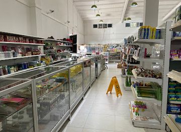 curacao/barber/shop/sunshine-fresh-minimarket