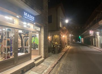 greece/mount-parnassus/shop/madiz-wo-man-arachova