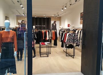 australia/canberra/shop/veronika-maine-canberra-centre