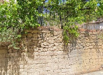 greece/mount-parnassus/shop/jimmy-s-antiques