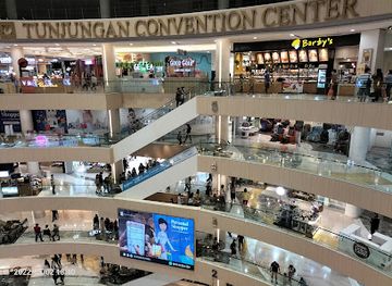 indonesia/surabaya/tunjungan/shop/tunjungan-plaza