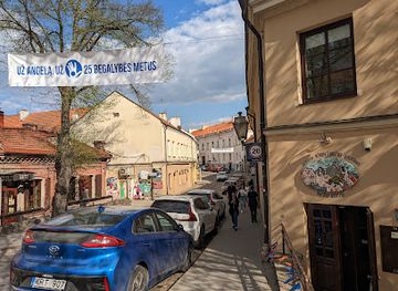 lithuania/vilnius/uzupis/shop/uzupio-1-postas-border-control