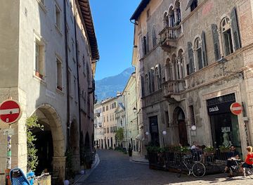 italy/trentino/shop/nana-italian-heart-abbigliamento-moda-donna