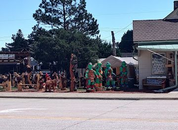 south-dakota/black-hills-national-forest/shop/teddy-bear-town