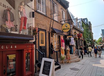 canada/quebec-city/saint-jean-baptiste/shop/souvenirs-du-lys