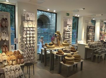 spain/granada/centro-sagrario/shop/ale-hop