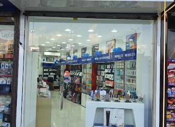 egypt/cairo/heliopolis/shop/east-asia-computer-market-mall-heliopolis