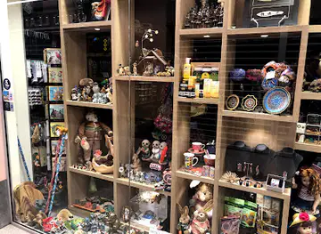 Gifts At The Rocks
