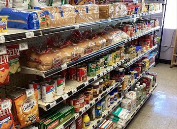 illinois/mississippi-palisades-state-park/shop/k-j-s-hop-n-shop