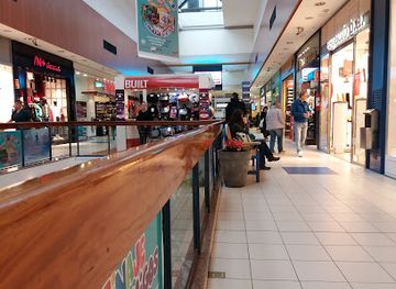uruguay/east-coast/shop/tres-cruces-shopping