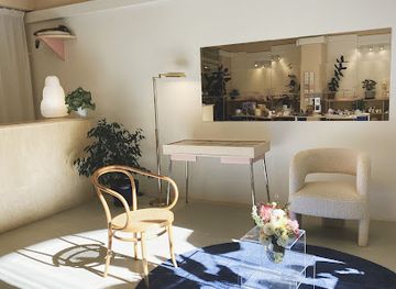 switzerland/lausanne/shop/sarah-boss