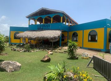 belize/lighthouse-reef-atoll/shop/garimaya-gift-shop