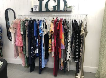 united-kingdom/angus/shop/little-green-dress