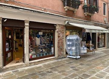 italy/venice/shop/rossanna-intimo-merceria-di-trombetta-rossanna