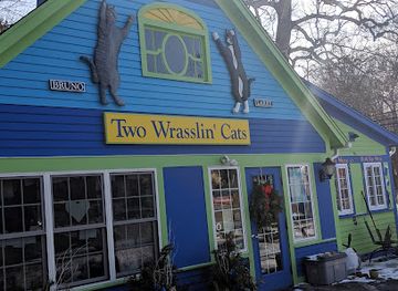 connecticut/gillette-castle-state-park/shop/two-wrasslin-cats-coffee-house-cafe