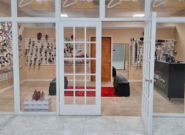 the-bahamas/lucaya/shop/escante-boutique