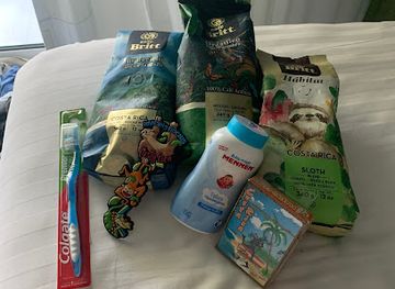 costa-rica/guanacaste/shop/britt-shop-barcelo-playa-langosta