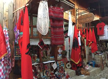 albania/kruja/shop/qendistari-dallaku
