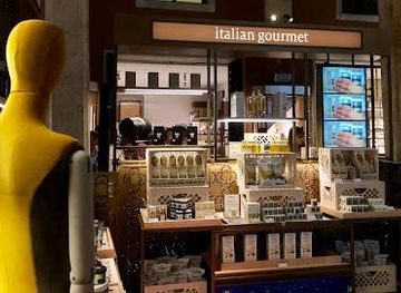 italy/venice/shop/venice-fondaco-dei-tedeschi-by-dfs