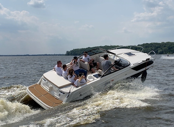 poland/zegrze-reservoir/shop/wiszniewski-boat-centre-zegrze