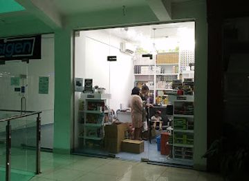 sri-lanka/gampaha-district/shop/genius-hub