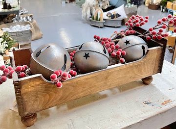 alabama/bankhead-national-forest/shop/cedar-grove-farms-antiques