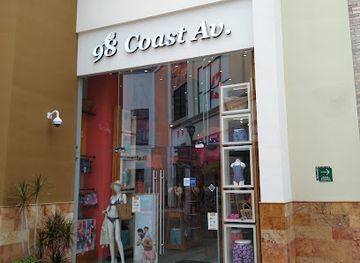 mexico/pacific-coast/shop/98-coast-av-la-isla-puerto-vallarta