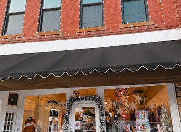 oklahoma/little-sahara-state-park/shop/the-daisy-village-boutique