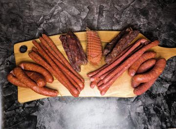 poland/mazury/shop/dzika-wedzarnia-wedliny-z-dziczyzny