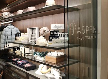 colorado/aspen/shop/the-little-nell-boutique