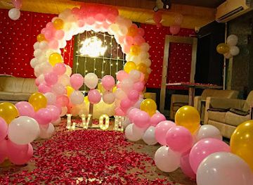 india/rajasthan/shop/the-unique-decorations-in-udaipur