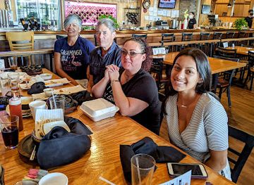 indiana/fishers/shop/village-square