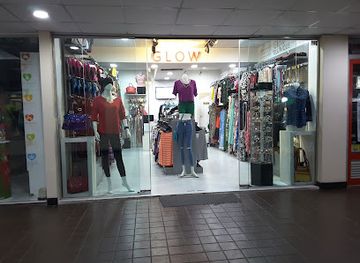 sri-lanka/colombo/shop/glow-by-unique