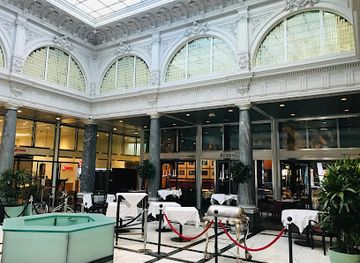 switzerland/zurich-lake/shop/lichthof